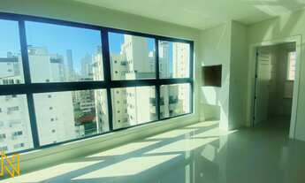 Imagem 7: Novíssimo Apartamento no Edifício Agatha no Centro de Balneário Camboriú com 3 Suítes 3 v