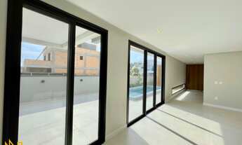 Imagem 7: Casa Alto Padrão com 03 Suítes e 04 Vagas em Condômino Caledônia Private Village em Cambor