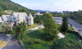 Imagem 4: Belíssimo Castelo localizado em Indaial Com 6.501,40m² de área total e 570m² de área const