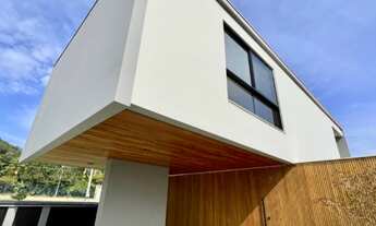 Imagem 3: Casa Alto Padrão com 03 Suítes e 04 Vagas em Condômino Caledônia Private Village em Cambor