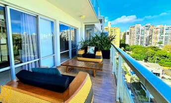 Imagem 3: Apartamento frente mar no Centro de Florianópolis no Edifício Morada do Norte com 3 suítes