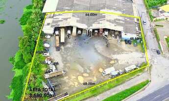 Imagem: Galpão com 3.580,50 de área total localizado