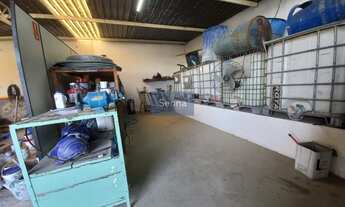 Imagem 3: Galpão Comercial à Venda em Jundiaí-SP, Bairro Caxambu: 4 Salas, 2 Banheiros, 5 Vagas, 449