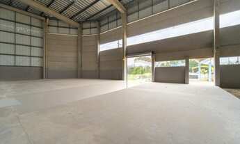 Imagem: Galpão Industrial de 1600m² em Condomínio