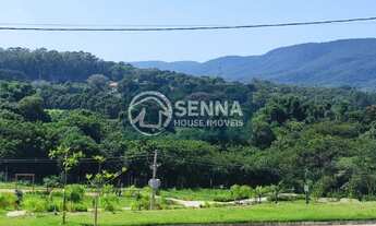 Imagem: Terreno de 800m² em Condomínio de Luxo