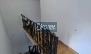 Imagem 2: Casa à venda em Jundiaí-SP, no Jardim Vale Verde, com 2 quartos, 1 sala, 1 banheiro, 3 vag