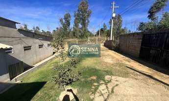 Imagem 2: Chácara à Venda em Campo Limpo Paulista-SP: 2 Quartos, 1 Suíte, 2 Salas e 10 Vagas de Gara