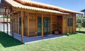 Imagem 4: Casa com Piscina em Itapoá