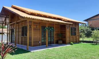 Imagem 3: Casa com Piscina em Itapoá