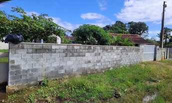 Imagem 4: Terreno pronto para construir, aterrado e murado. Pertinho da praia!