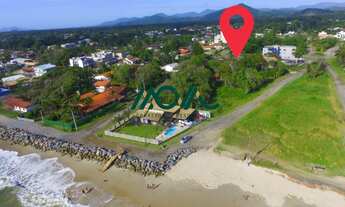 Imagem 4: Seis terrenos juntos, quadra mar e com duas frentes em Itapoá