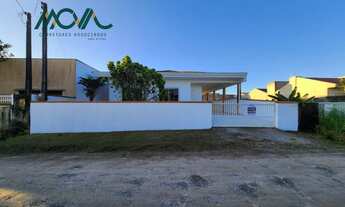 Imagem 4: Casa com 3 quartos sendo 01 suíte, vaga para 03 carros, na Barra do Sai