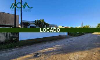 Imagem 2: Casa com 3 quartos sendo 01 suíte, vaga para 03 carros, na Barra do Sai