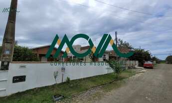 Imagem: Casa à Venda em Itapoá - 3 Quartos, 100m