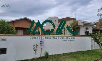 Imagem 6: Casa à Venda em Itapoá - 3 Quartos, 100m da Praia, Oportunidade Imperdível!