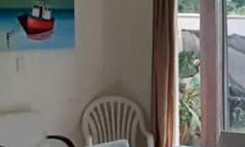 Imagem 6: Espaçoso sobrado disponível para locação mensal, apenas 250 metros da praia!