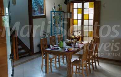 Imagem 6: CASA/SOBRADO À VENDA, CONDOMÍNIO; 4 dormitórios com ar (sendo 1 suíte com closet)