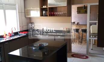 Imagem 4: Casa a venda com 3 quartos, sendo 1 suíte e mais 2 banheiros