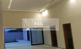 Imagem 2: Venda de Casa Térrea com 3 suítes no Condomínio Terras do Vale - Entre Sãop José dos Campo