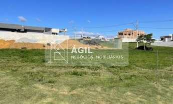 Imagem: Terreno a venda plano 678m² no condominio