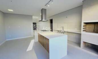 Imagem 7: Vendo- Vende-se Casa de 3 dormitórios de Alto Padrão no Condomínio Terras do Vale na cidad