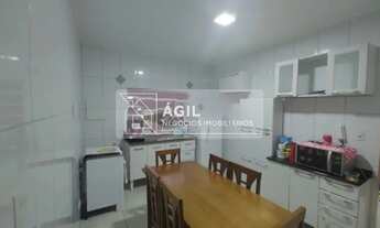 Imagem: Casa térrea a venda de 3 dormitórios com