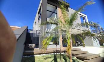 Imagem 2: Sobrado para Venda no Reserva Aruanã - Loteamento Floresta - São José dos Campos