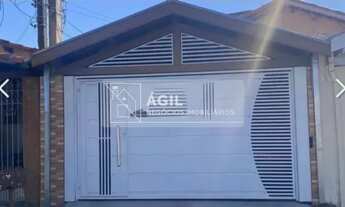 Imagem: Vende-se Casa com edícula no Bosque dos