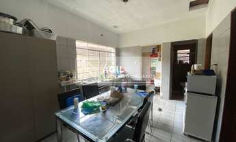 Imagem 5: Vende-se Casa Térrea com Edicula no Jardim Augusta - São José dos Campos