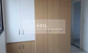 Imagem 7: Aluga-se apartamento mobiliado na Av. Adhemar de barros -1 Suíte com cama e armário embut