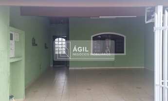 Imagem 2: Casa a Venda no Reserva do Bosque com 3 Dorm A/T 156m² A/C 102m² A casa tem uma suite c