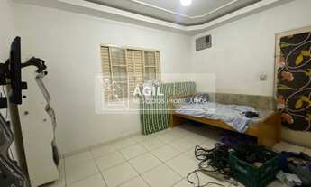 Imagem 3: Aluga-se Casa Térrea na Cidade Morumbi - São José dos Campos 2 dormitórios Sala Cozinha