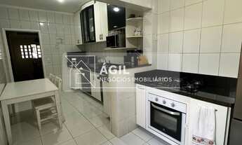 Imagem 5: Vendo-Casa - Jardim Uirá - 150,00m² - 3 Dormitórios- 3 Suites - Piscina -Condomínio Bell P