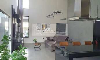 Imagem: Venda - Casa mobiliada - 03 quartos, suites