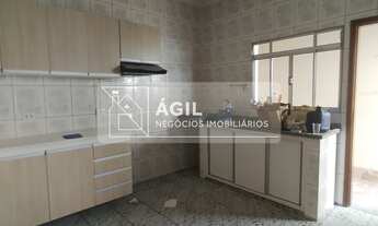 Imagem 5: Sobrado pra locação com 3 dormitórios no bairro Jardim Santa Maria Jacareí/SP