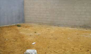 Imagem 3: Casa com 3 Quartos A venda em santa Monica próximo de ponto de ônibus e comércios