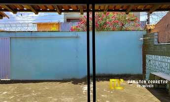 Imagem 3: CASA A VENDA PERTO DA PRAIA COM 3 QUARTOS COM 191 m² área construída