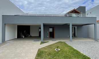 Imagem: Ampla casa à venda no bairro Ingleses em