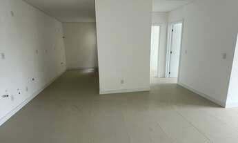 Imagem 3: Apartamento 02 dormitórios a 180 metros da Praia dos Ingleses em Florianópolis/SC