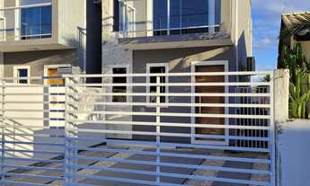 Imagem 2: NOBILLE IMOVEIS Vende - Casa tipo duplex com 2 dormitórios no bairro Rio Vermelho - Floria