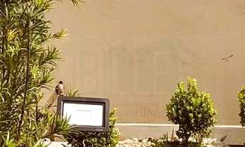 Imagem 2: CASA À VENDA NA PRAIA DOS INLGESES