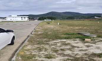 Imagem: TERRENO EM CONDOMÍNIO FECHADO NA PRAIA