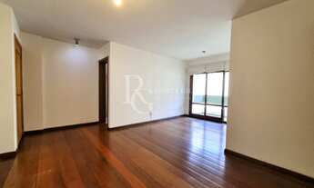 Imagem 2: Apartamento à venda no bairro Higienópolis, com 3 dormitórios (1 suíte), sacada e 1 vaga d