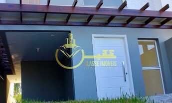 Imagem: Sobrado à venda em Itajaí-SC, bairro Espinheiros