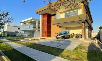 Imagem: Casa de condomínio com 4 quartos à venda