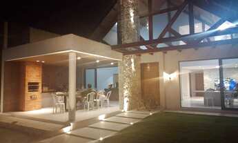 Imagem: Casa com 6 quartos de temporada - bananeiras