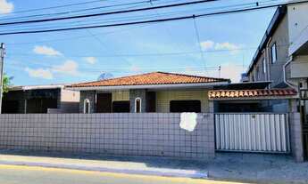 Imagem: Casa 242m² 4 Quartos no Bairro Expedicionários