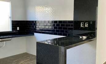 Imagem 3: Casa de 3 Quartos com Pé Direito Alto e LED na Garagem - Luar da Barra