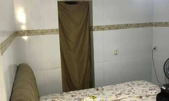 Imagem 7: Encante-se: Casa na Suíça com 4 Quartos, 2 Banheiros e Posição Privilegiada a Leste!