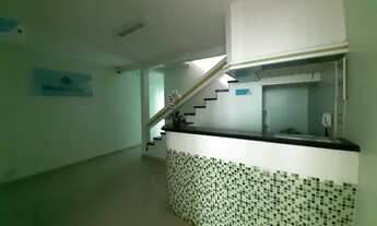 Imagem 5: Clinica completa, 4 banheiro, 450M² de Área Construída